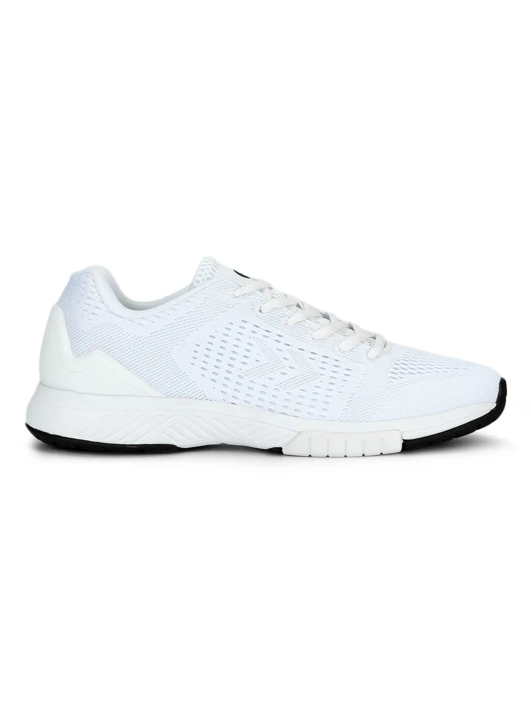 Agilis Eg Men White Training Shoes