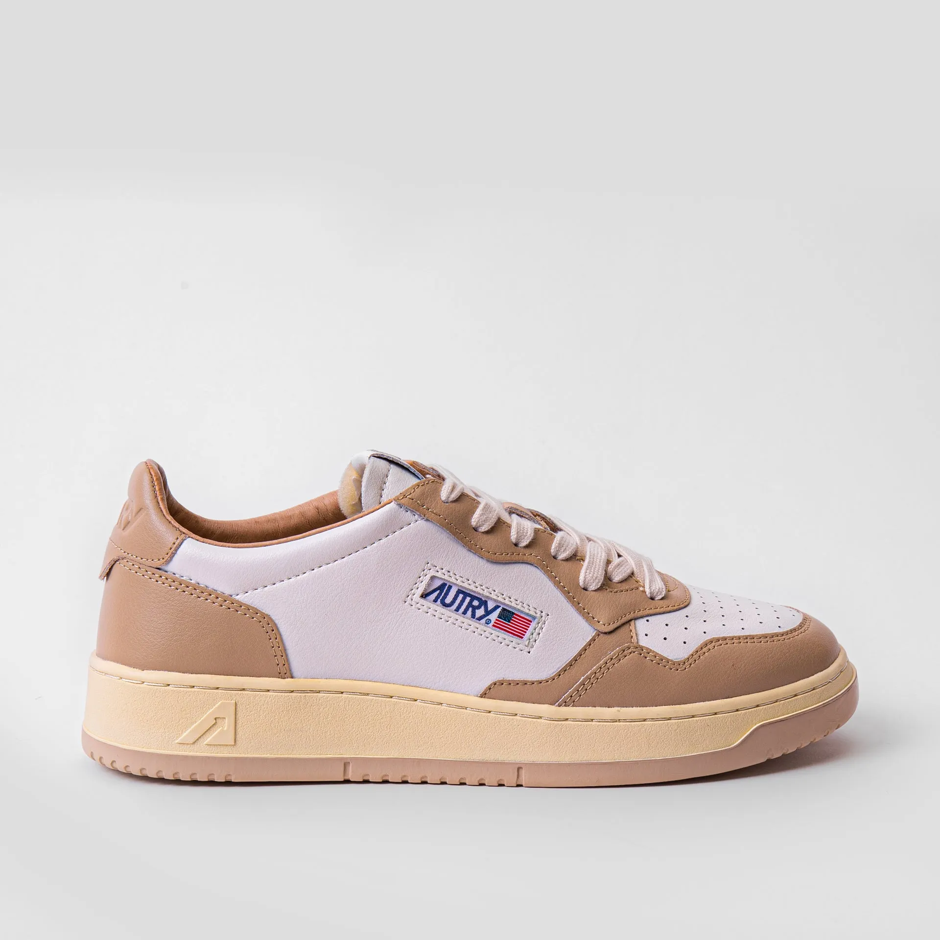 AUTRY SNEAKERS MEDALIST AULM-WB 51