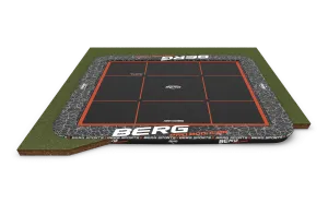 BERG SPORTS Ultim Pro Bouncer FlatGround 5x5