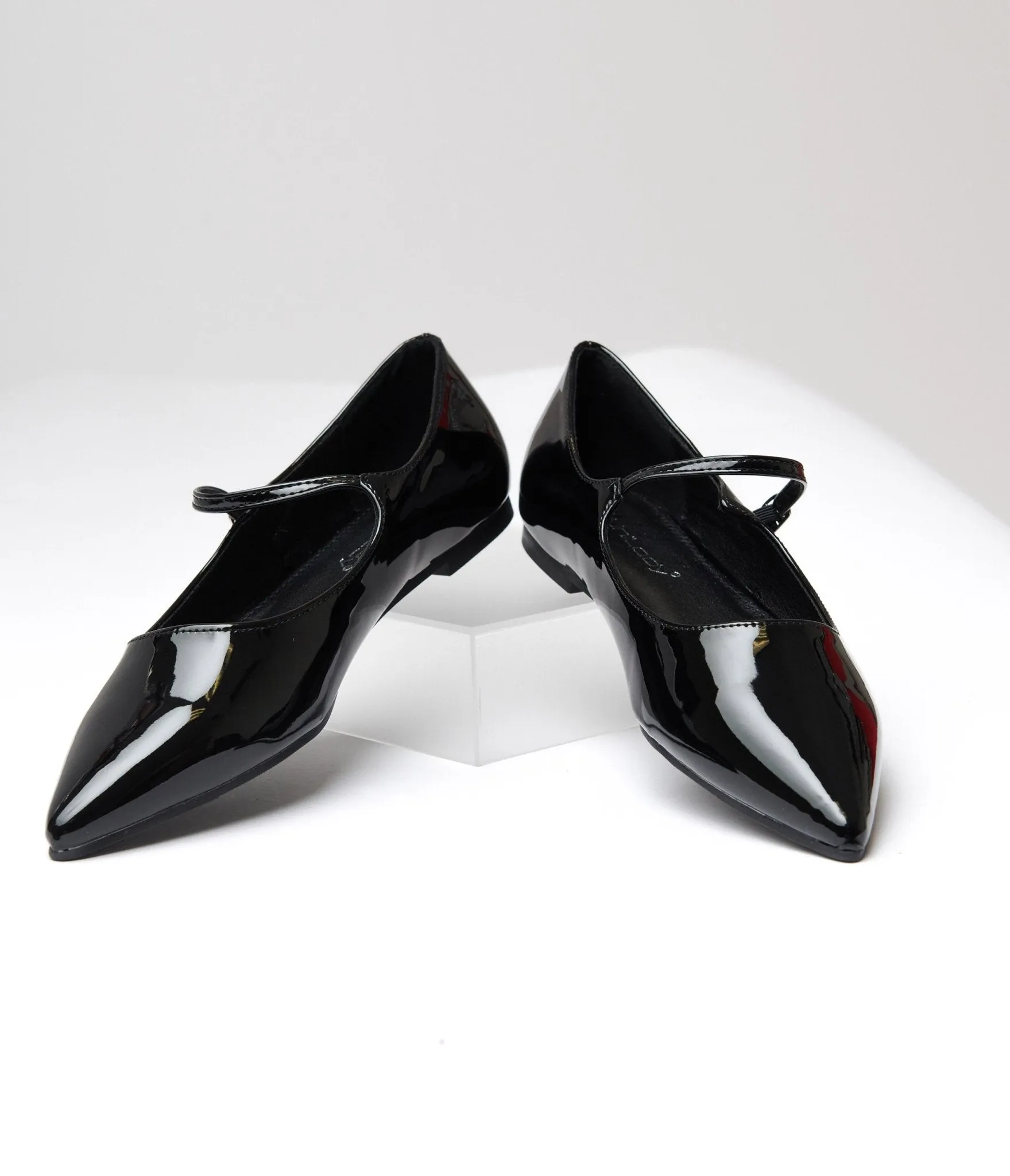 Black Mary Jane Pointed Toe Flats