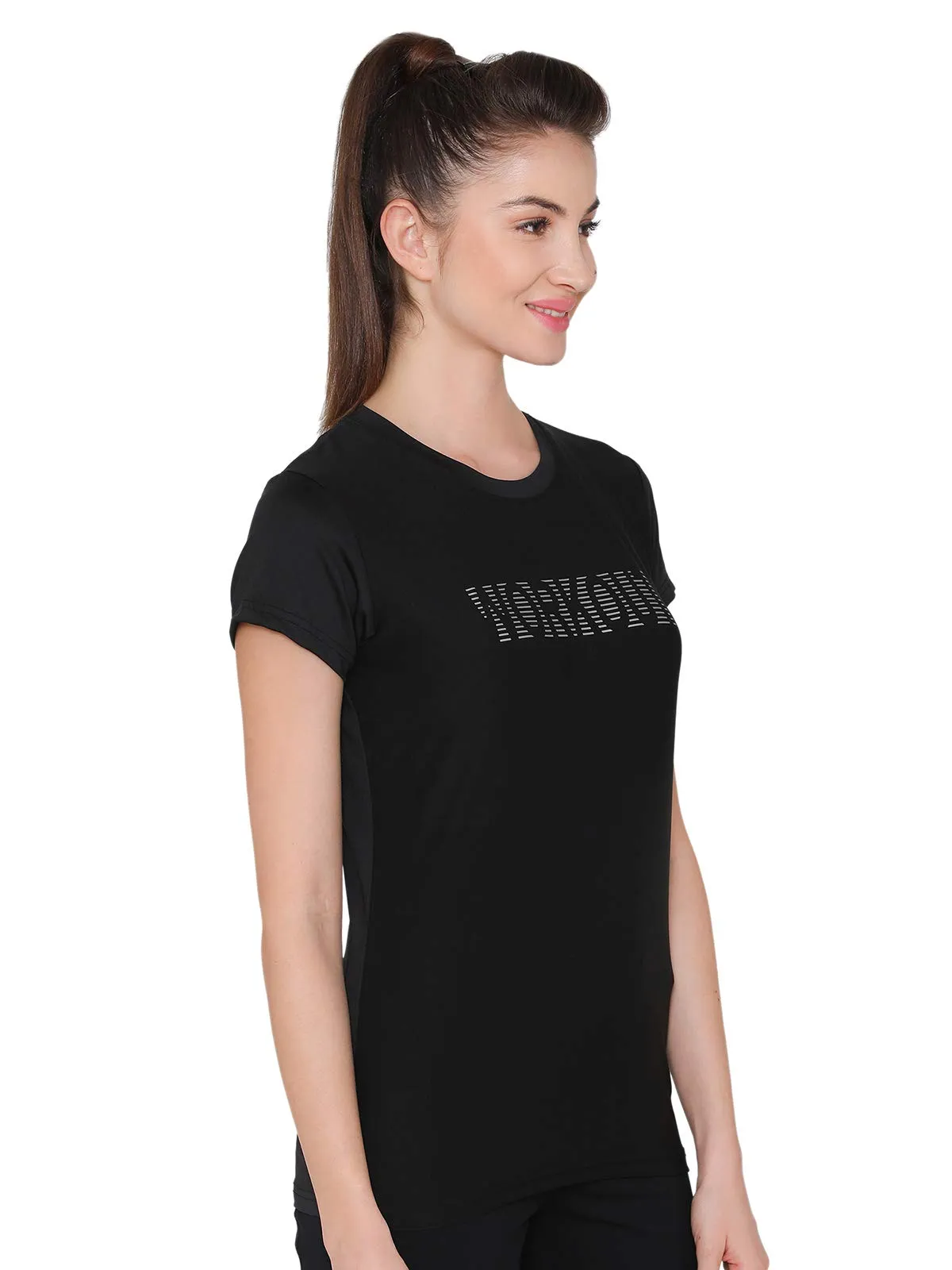 Clovia Women's Gym/Sports Text Print Activewear T-Shirt (AT0112P13_Black_L)