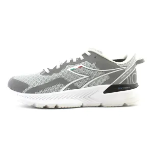 DIADORA MYTHOS BLUSHIELD VOLO 3 GLAM