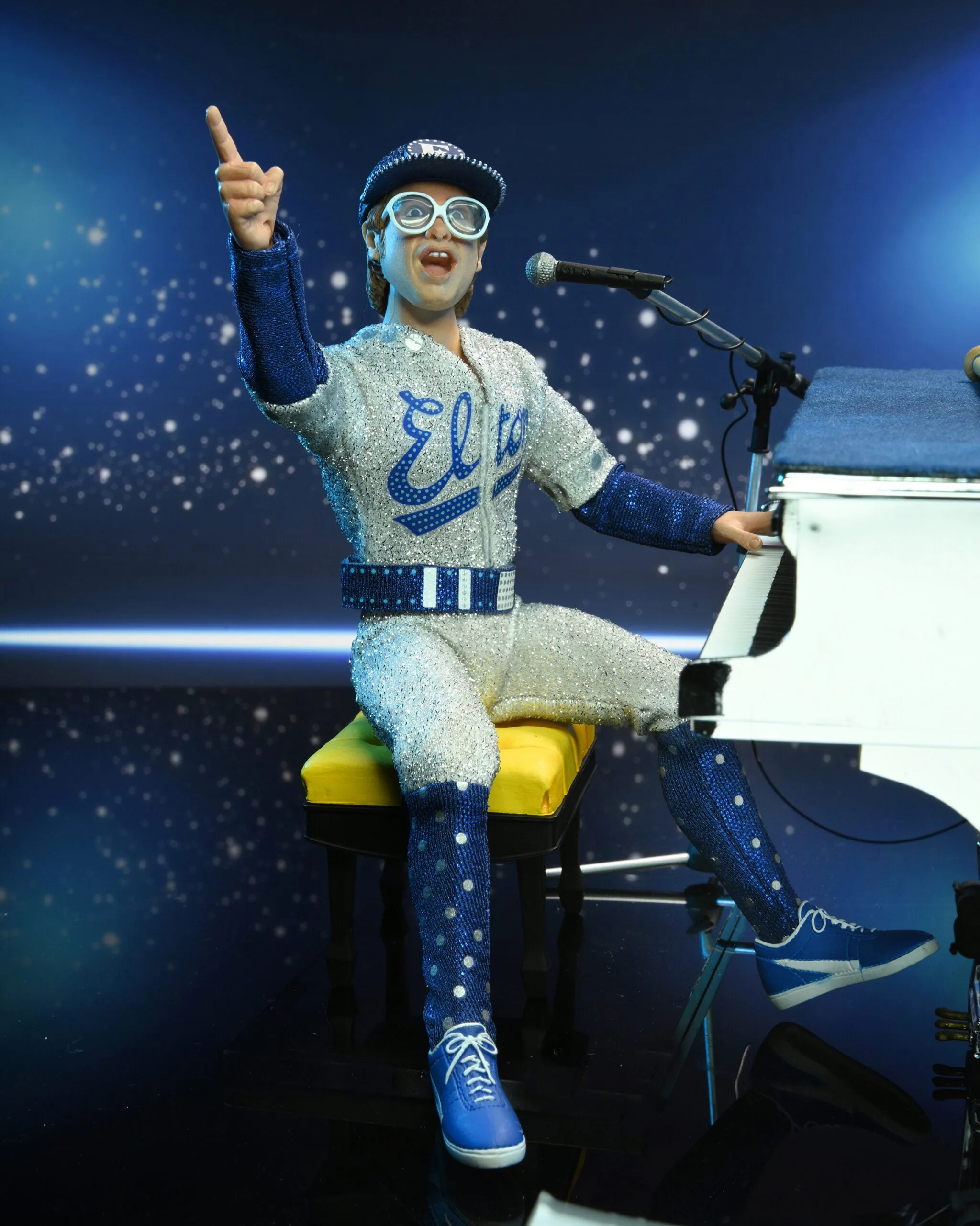 Elton John 8-Inch Clothed Elton John (Live in '75) Action Figure