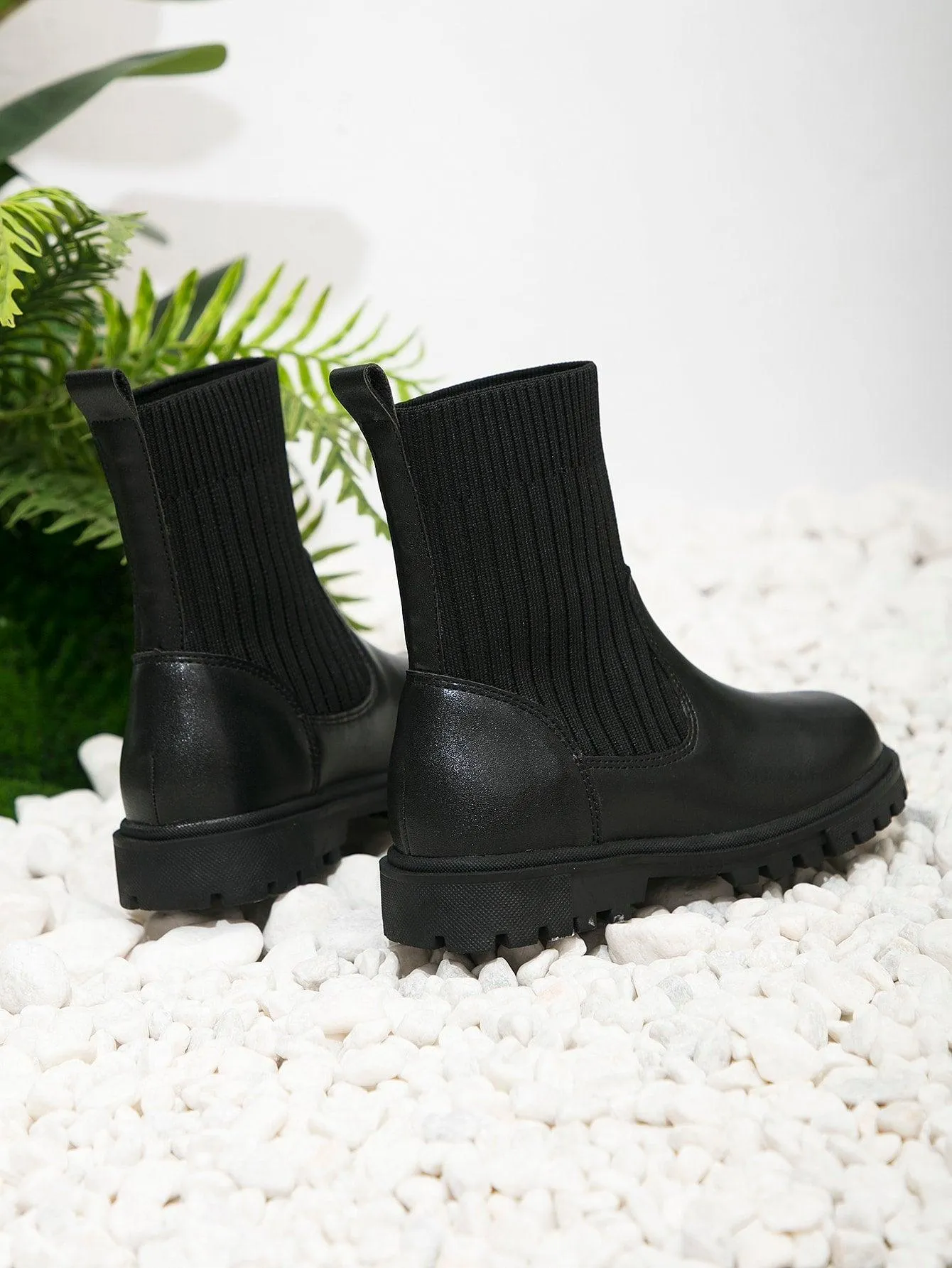 EM Kids Slip-On Sock Boots