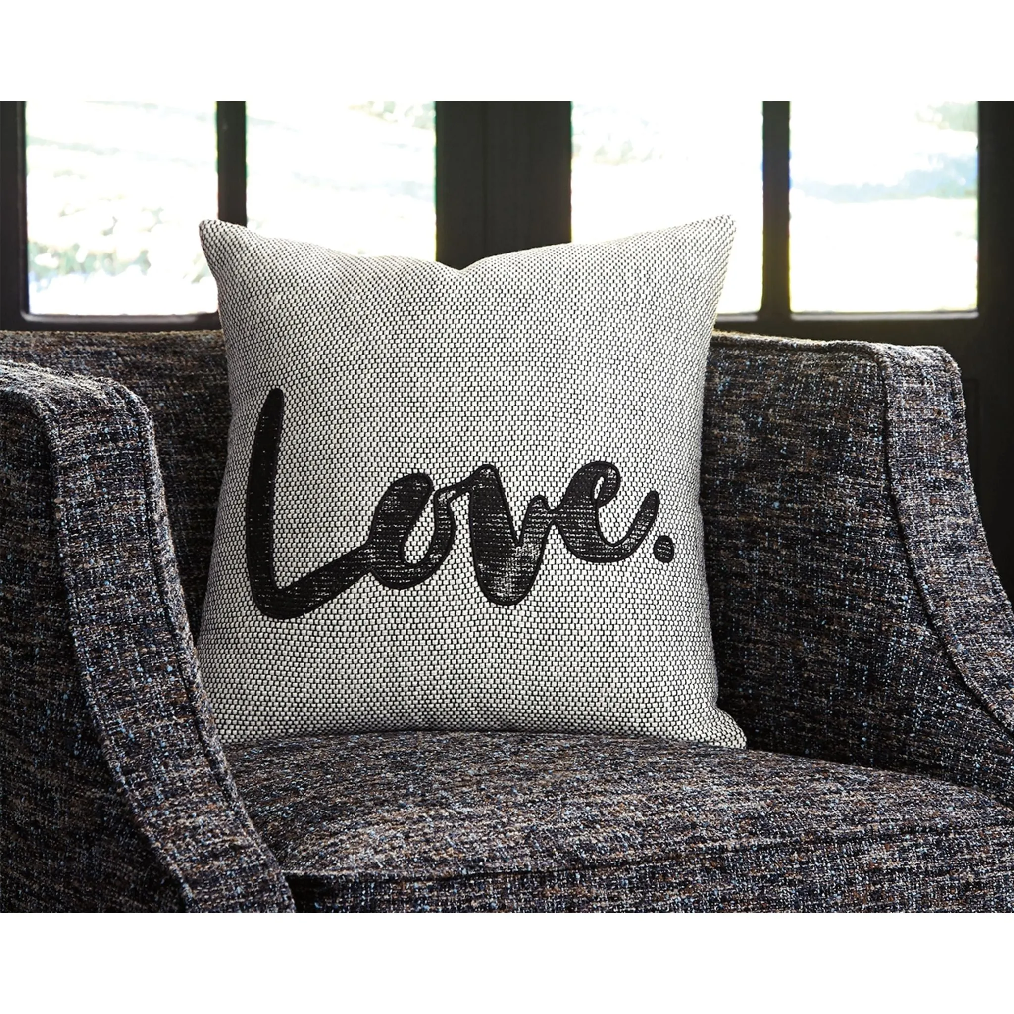 Mattia Accent Pillow