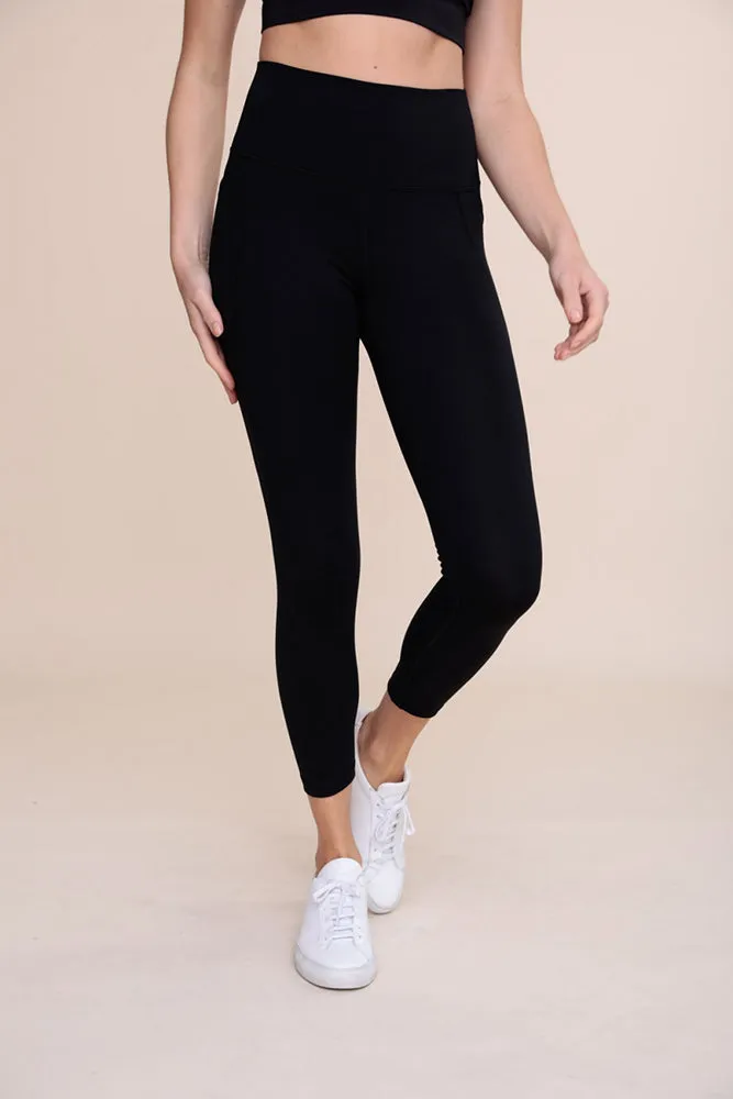 Mono B Essential Solid High-Waist Capri Leggings