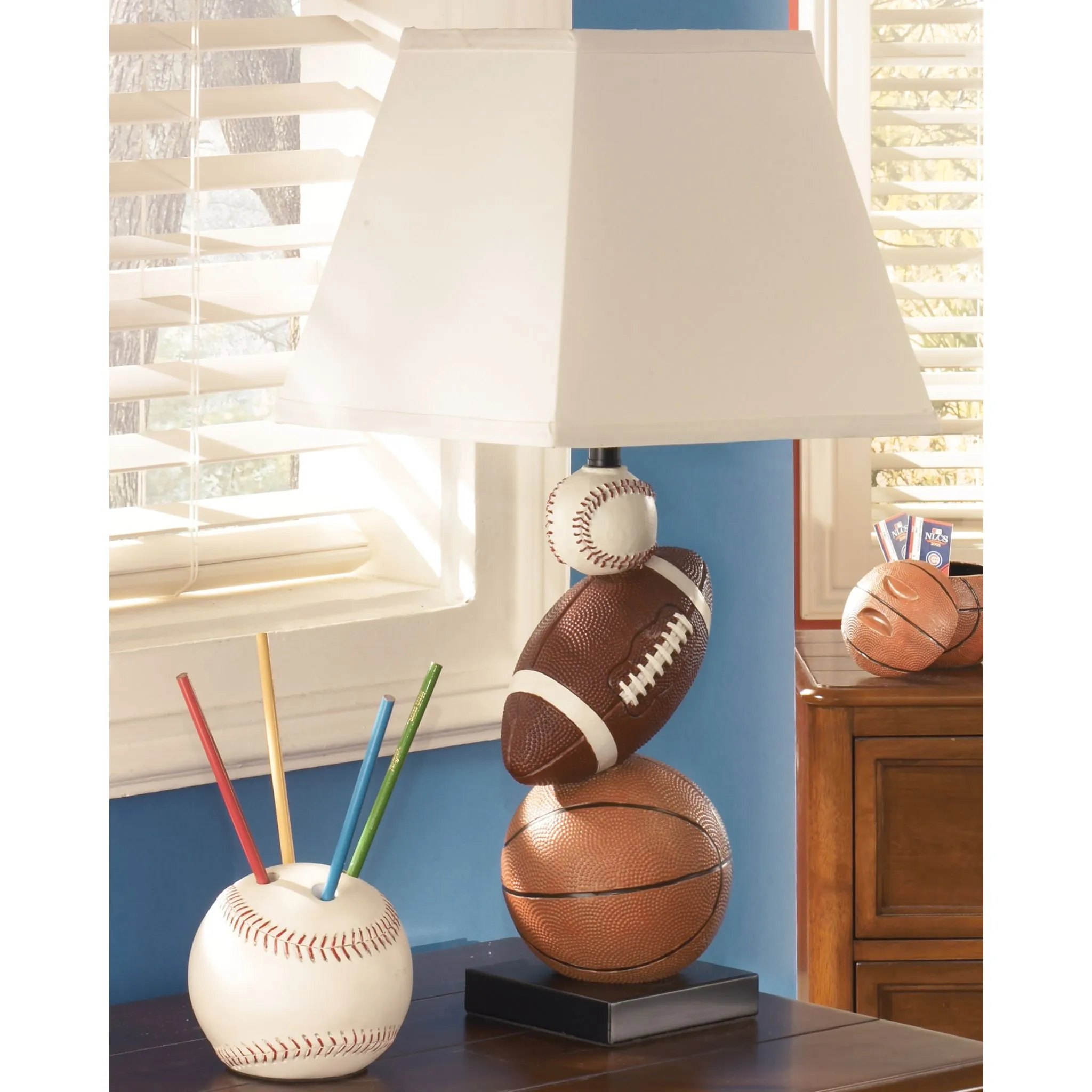 Nyx Table Lamp (Single)