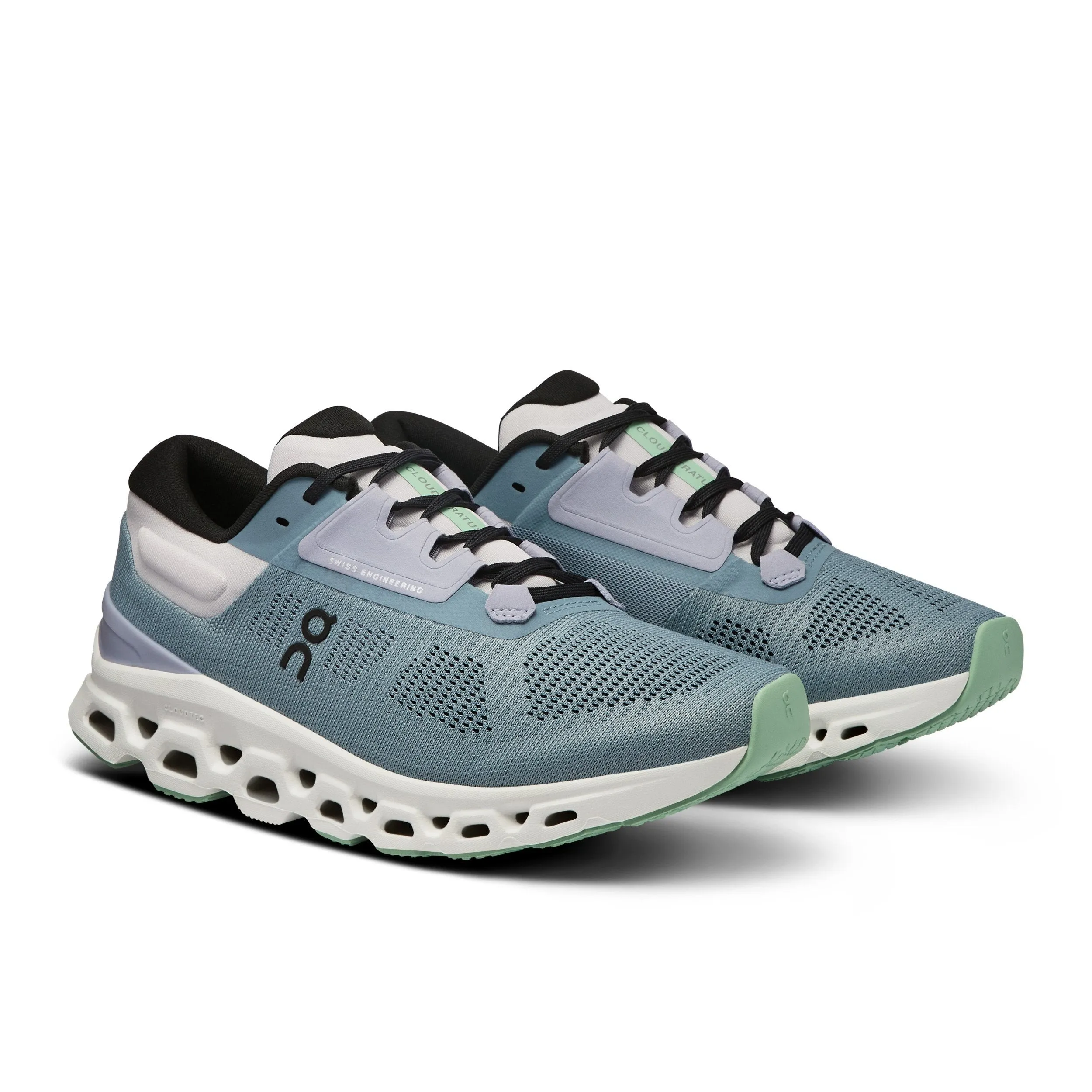 ON Running Women's Cloudstratus 3 Running Shoe