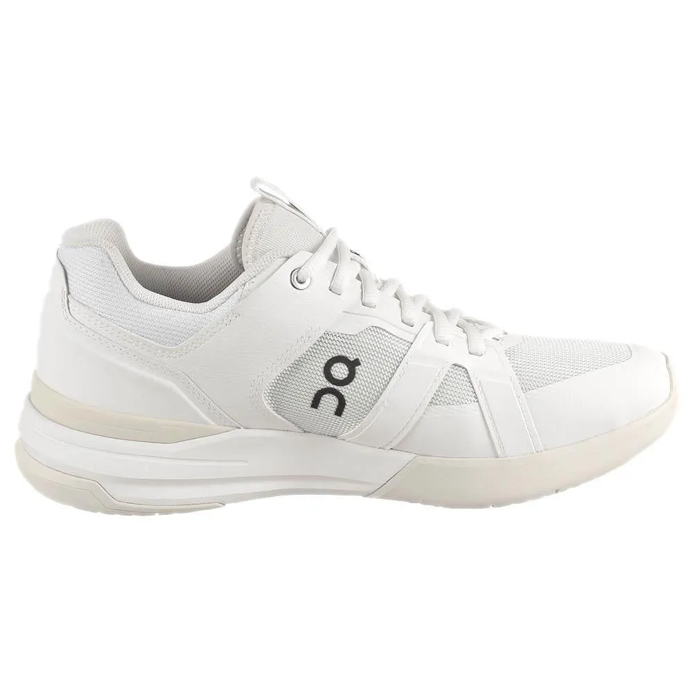 On Women's THE ROGER Clubhouse Pro - White/Ice