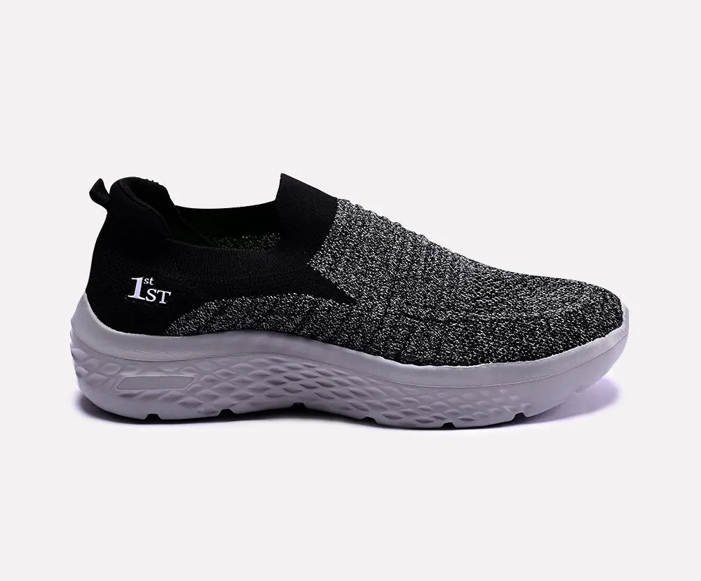 Reed Black Slip On Sneakers 0120317