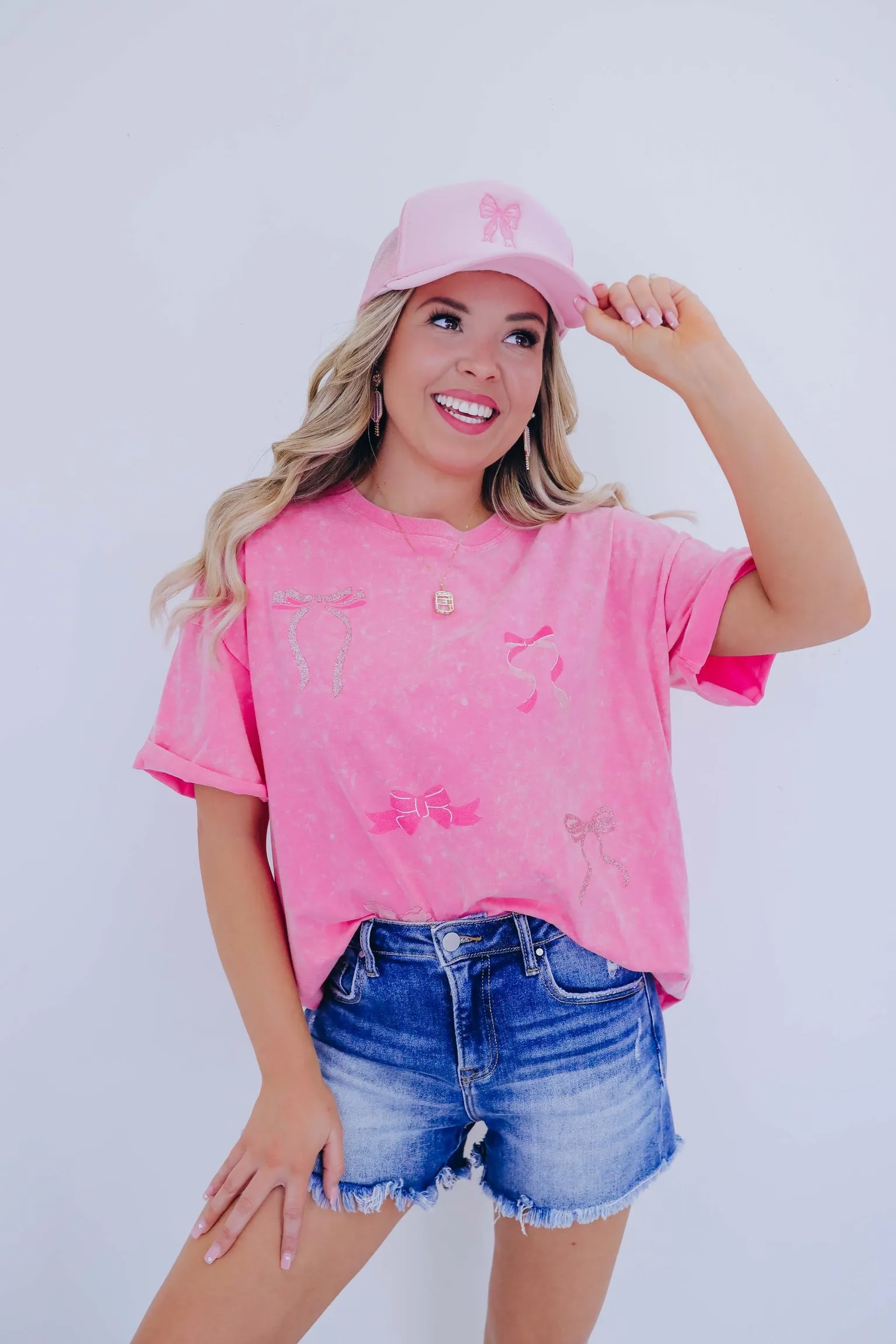 Ribbons & Bows Glitter Graphic Tee - Pink