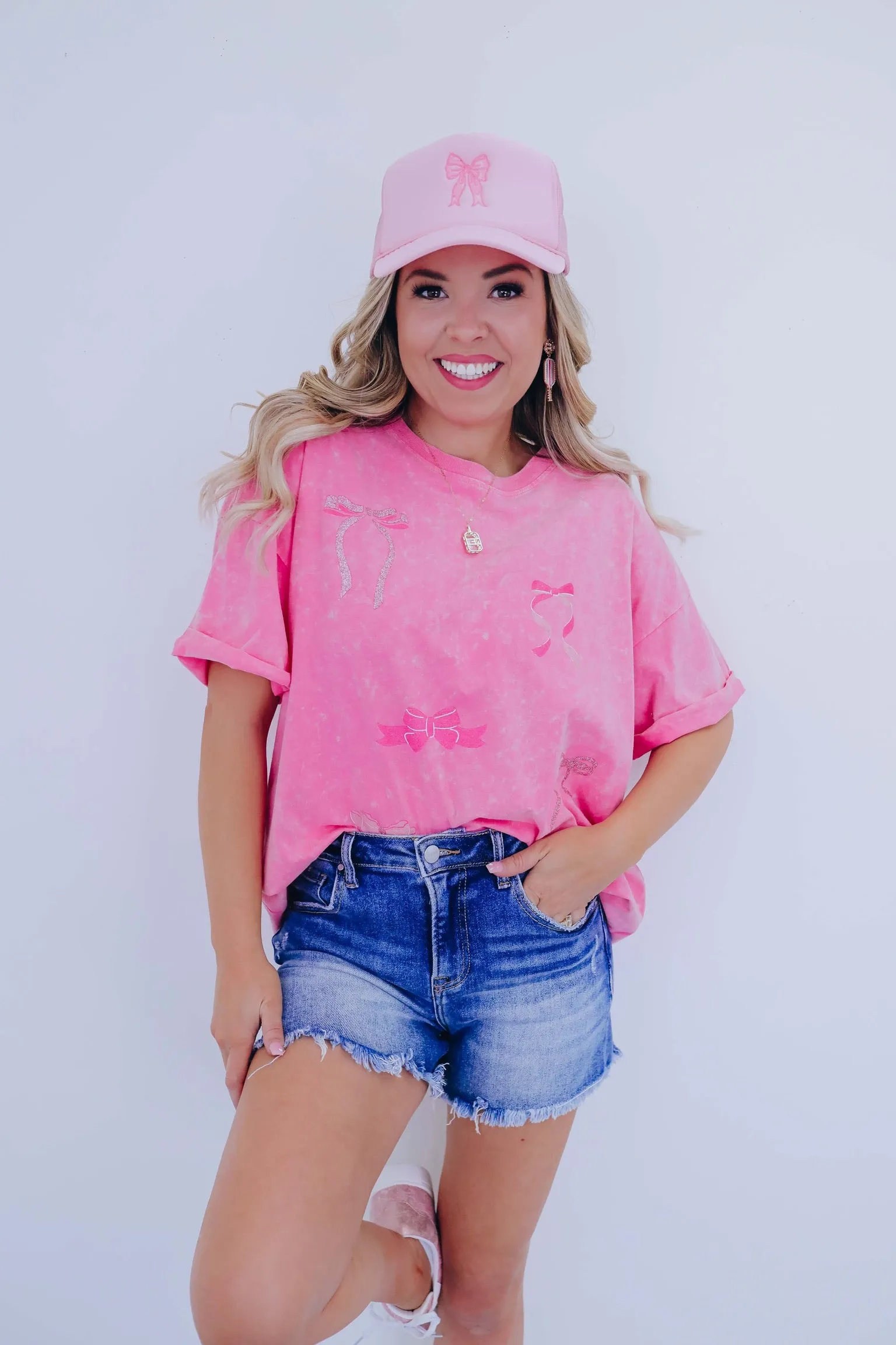 Ribbons & Bows Glitter Graphic Tee - Pink