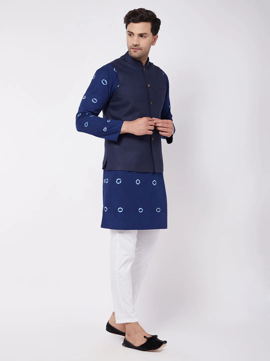 VASTRAMAY Men's Cotton Kurta Set With Nehru Jacket