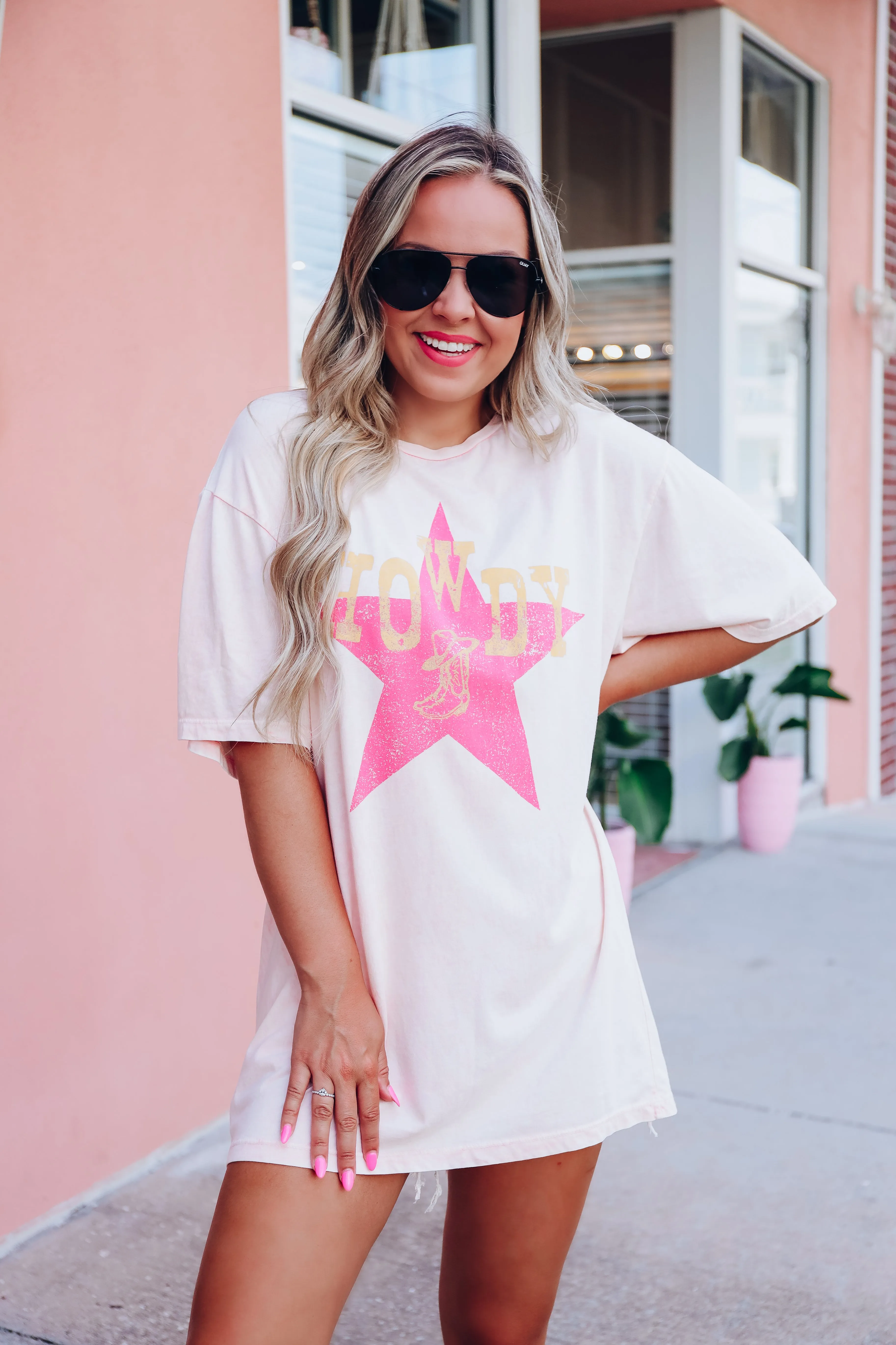 Western Elements Graphic Tee - Pink