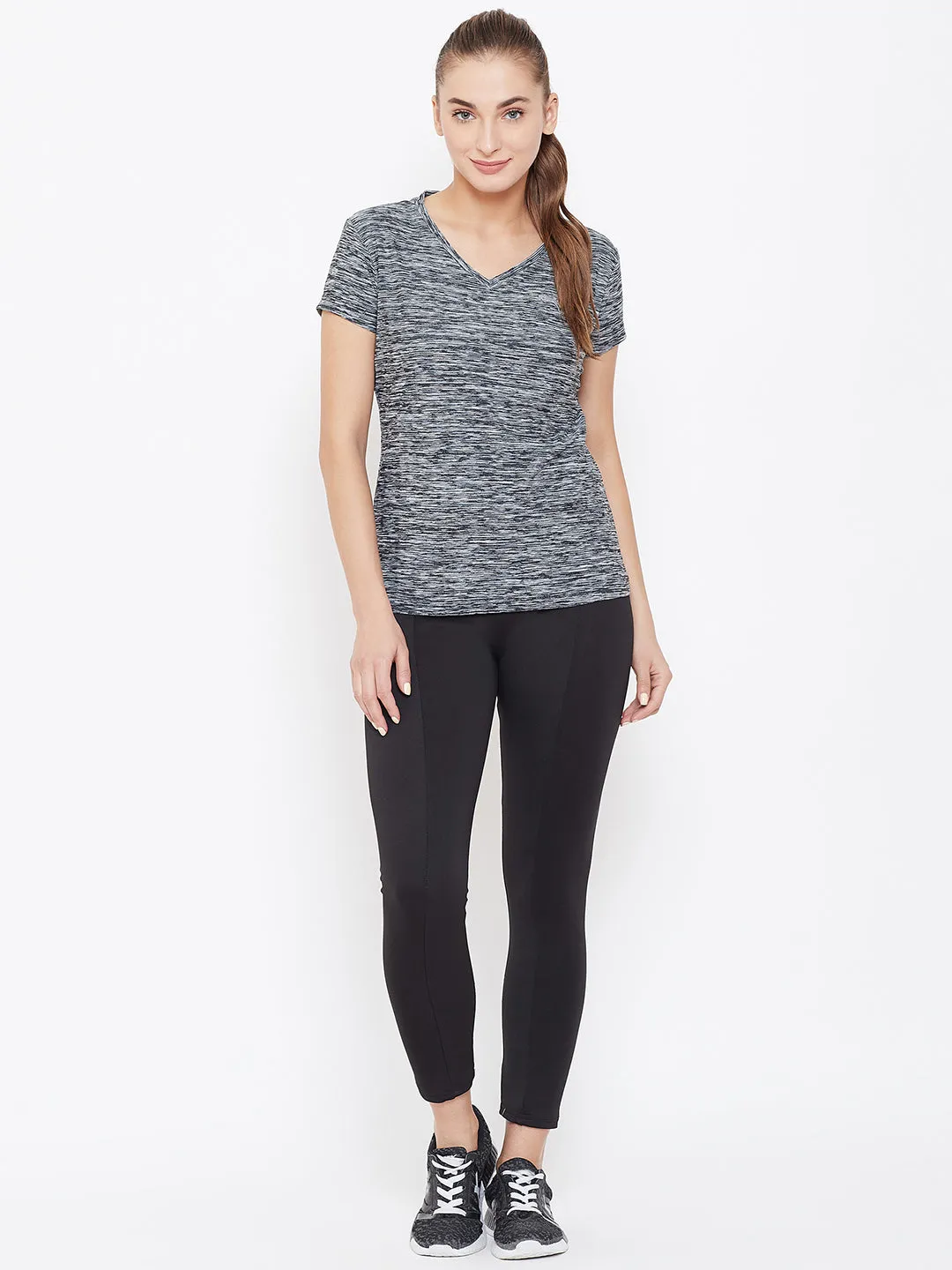 Women Black Solid Active Wear V Neck T-shirt