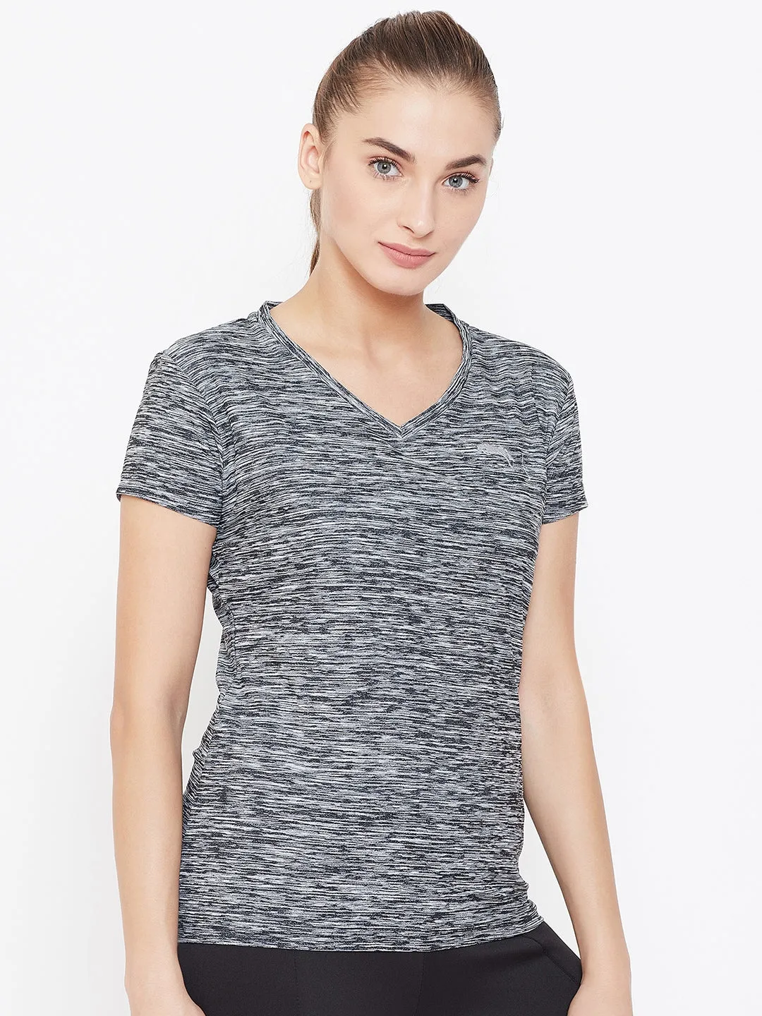 Women Black Solid Active Wear V Neck T-shirt