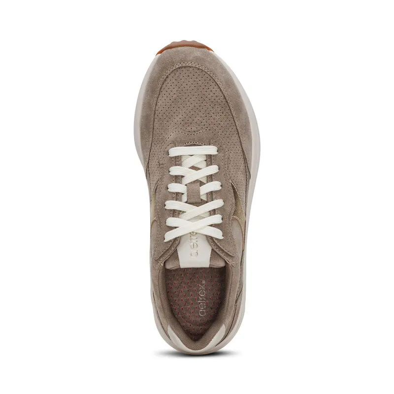 WOMEN'S AETREX EMILY SNEAKER | TAUPE